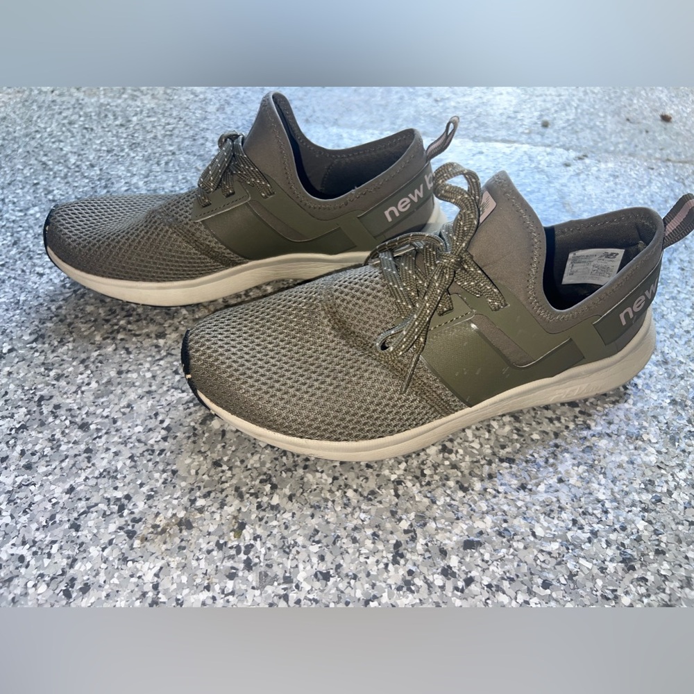 New balance running shoes